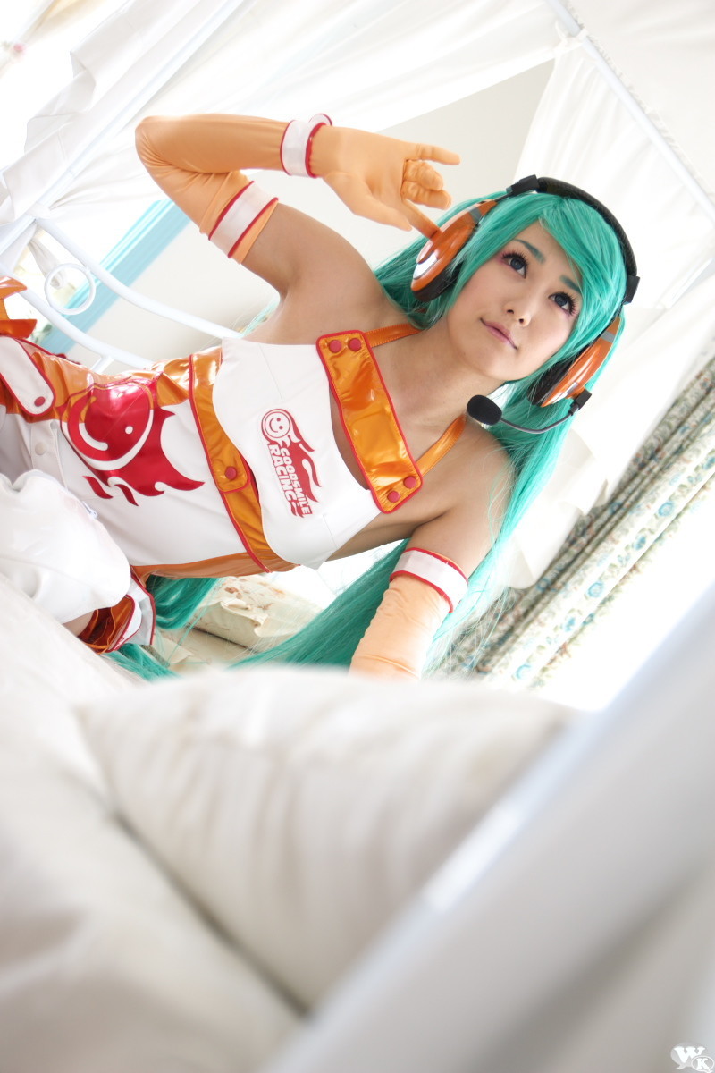 aira-rc-miku-10.jpg