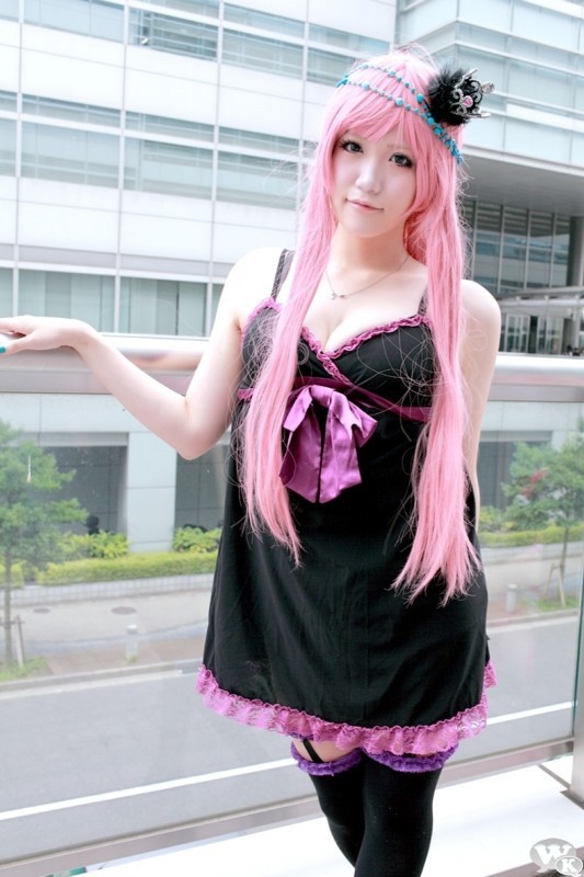 dazaigaro-megurine_luka-09.jpg