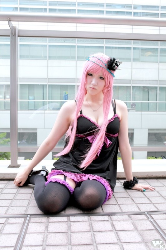 dazaigaro-megurine_luka-10.jpg