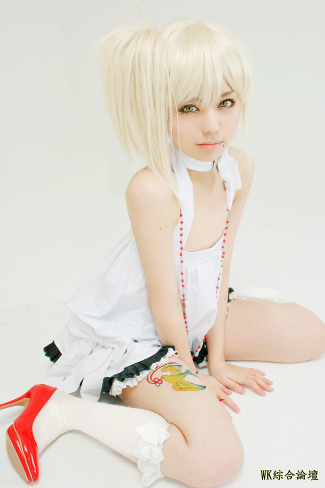 super-cute-ekiholic-cosplay.jpg