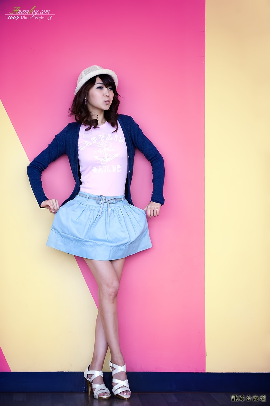 bang eun young hat and skirt 03.jpg