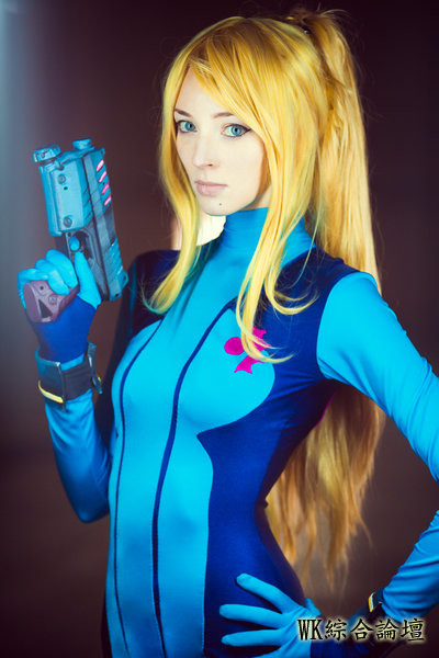 Ainlina-in-zero-suit-samus-cosplay.jpg