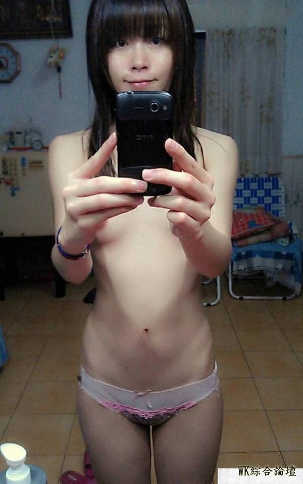 www.sexy-cutie.com_lovely-young-asian-girl-nude-self-photos-leaked-66p31.jpg