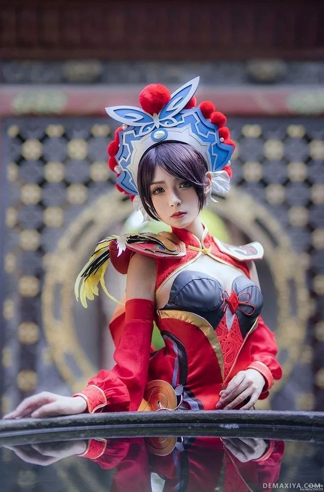 王者荣耀女英雄cosplay图片 美女角色真人裸露cos颜值逆天-4.jpg