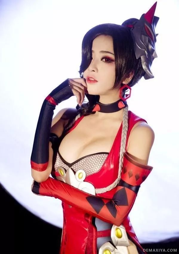 王者荣耀女英雄cosplay图片 美女角色真人裸露cos颜值逆天-5.jpg